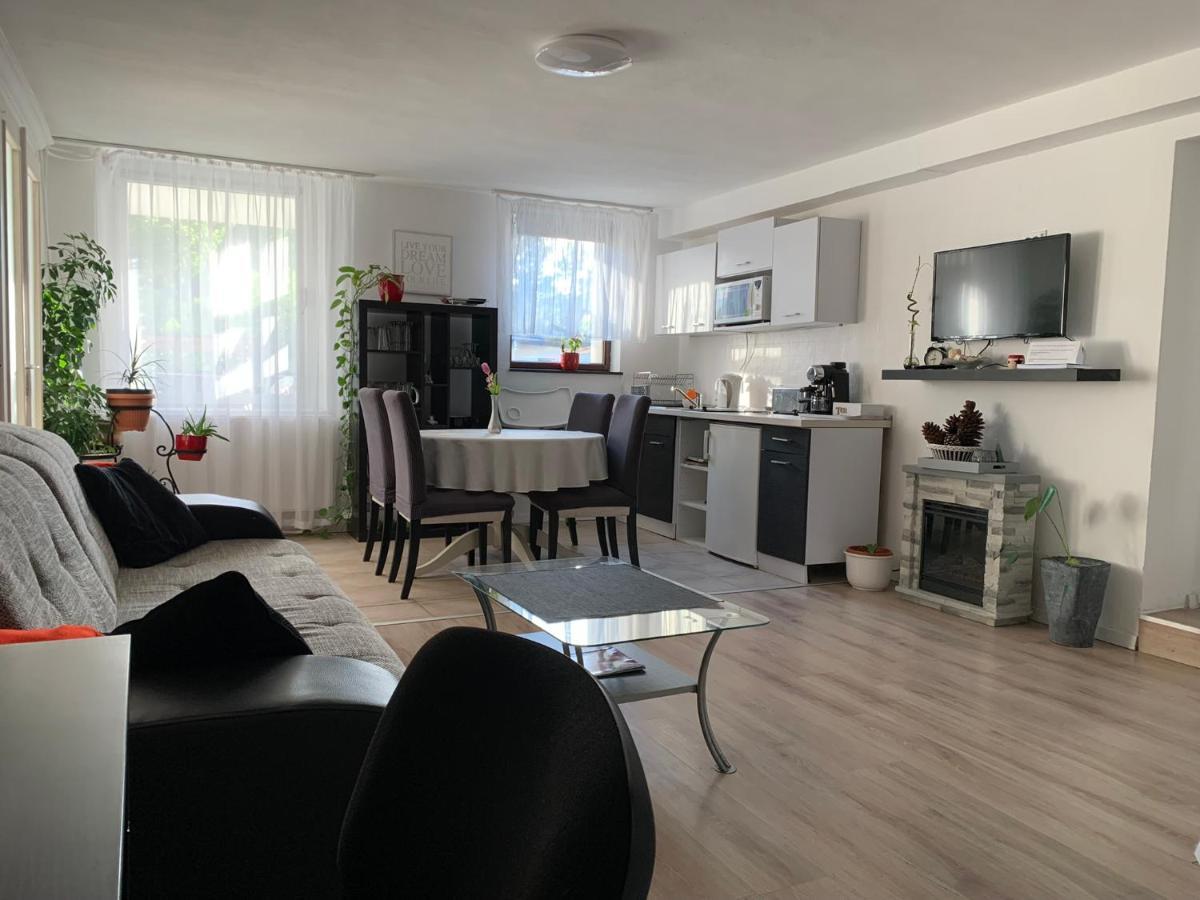 Piknik Apartmant Fertőrákos Kültér fotó