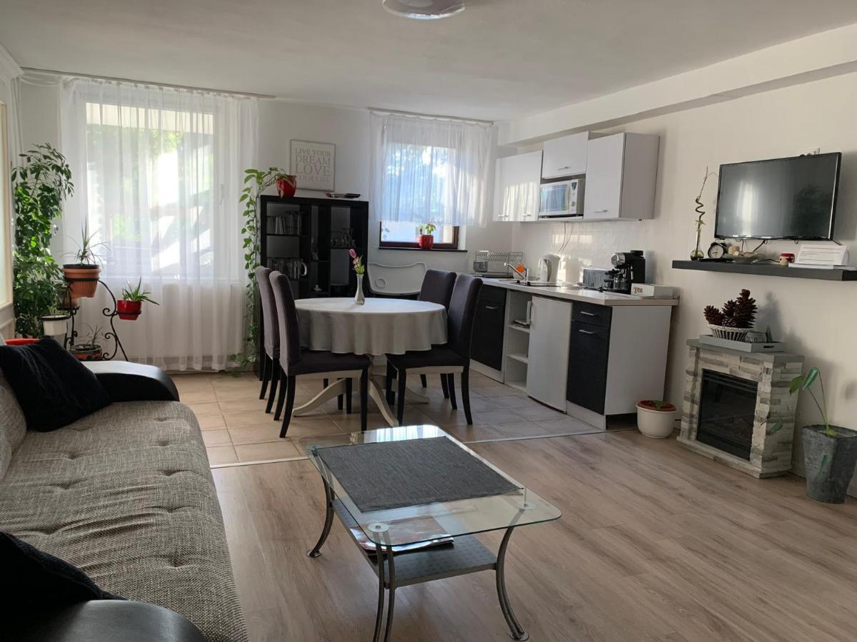 Piknik Apartmant Fertőrákos Kültér fotó
